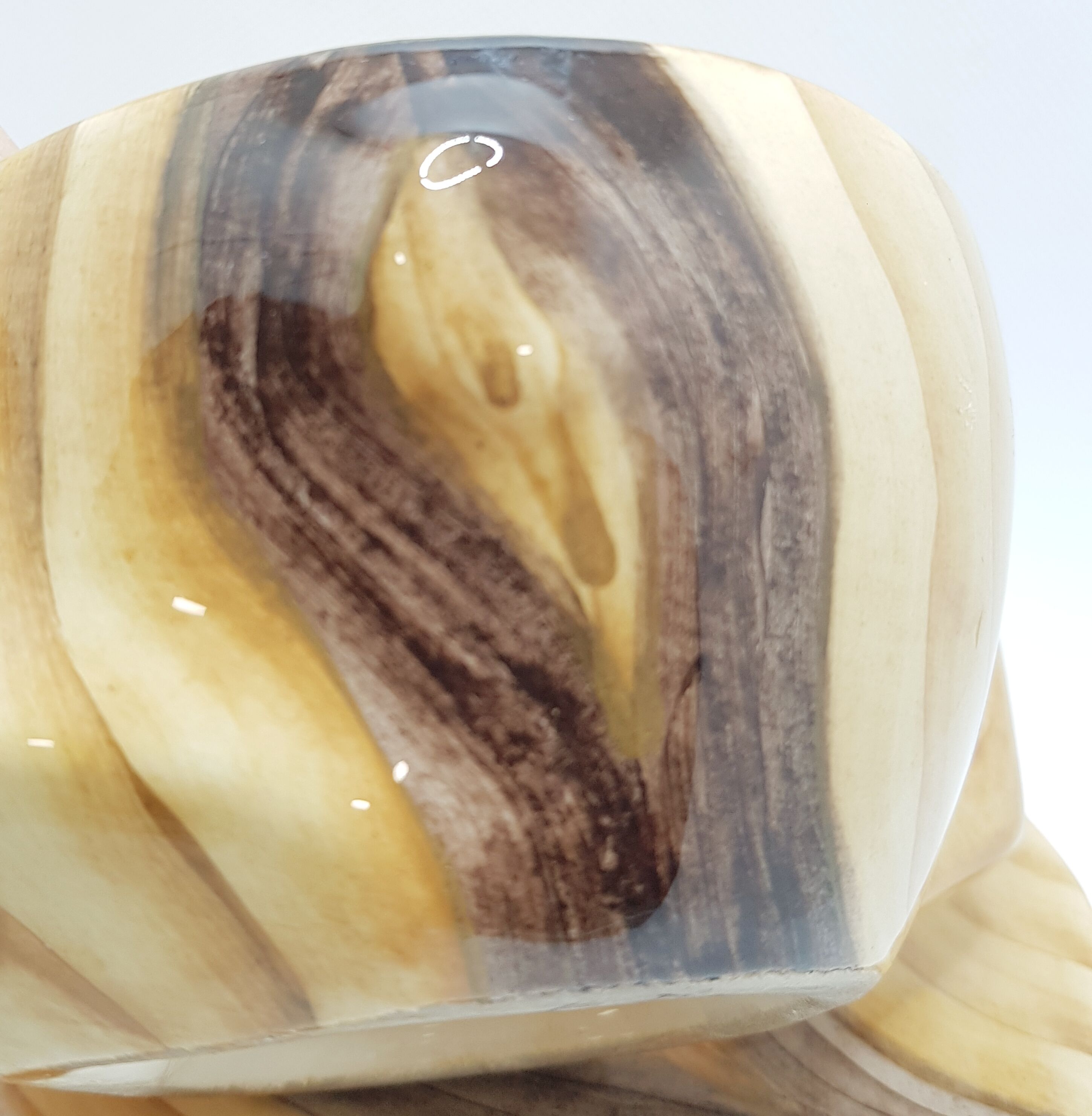 Tasse et soucoupe effet bois