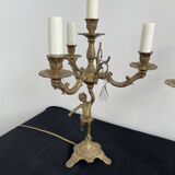 Paire de girandoles, candélabres, bronze, putti, cristal, 4 feux, pampilles, fin XIXème