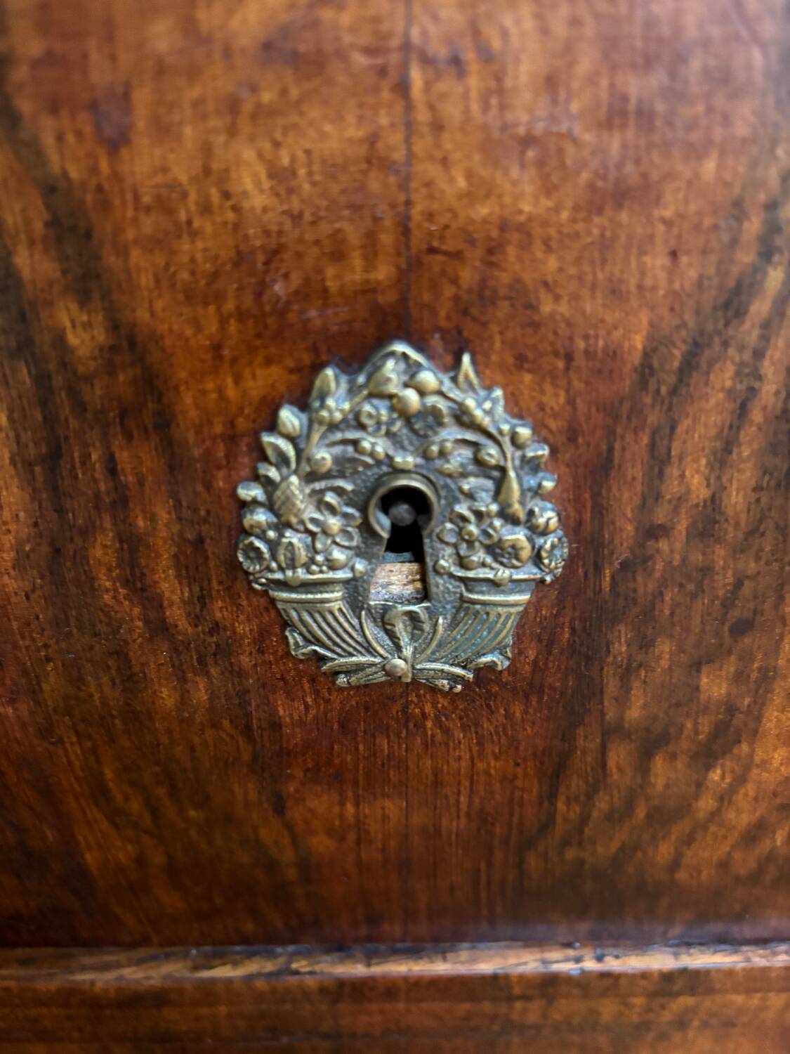 Commode époque Louis philippe