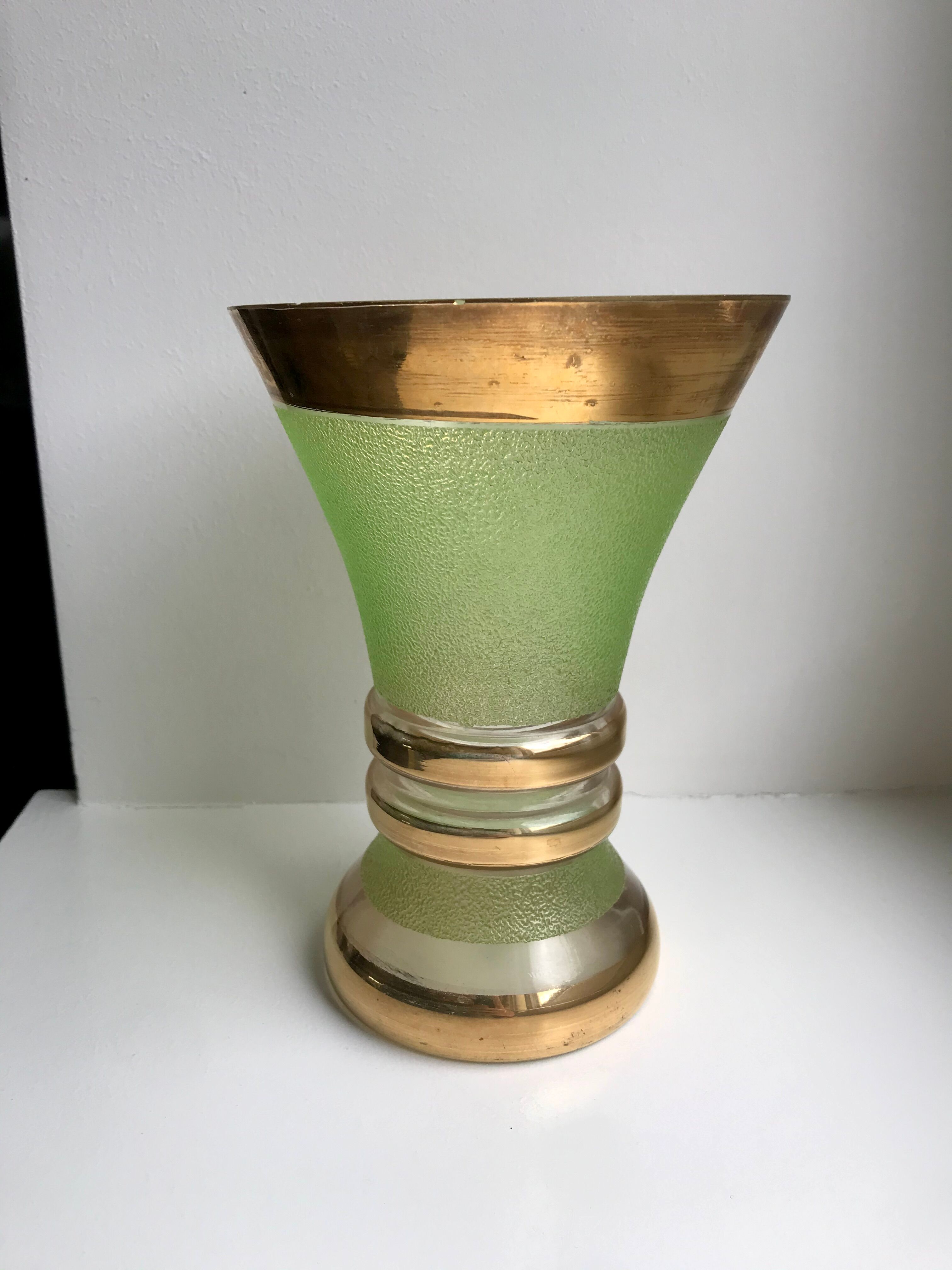 Green granita vase 60s
