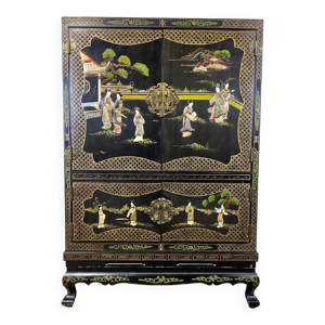 Cabinet chinois vintage