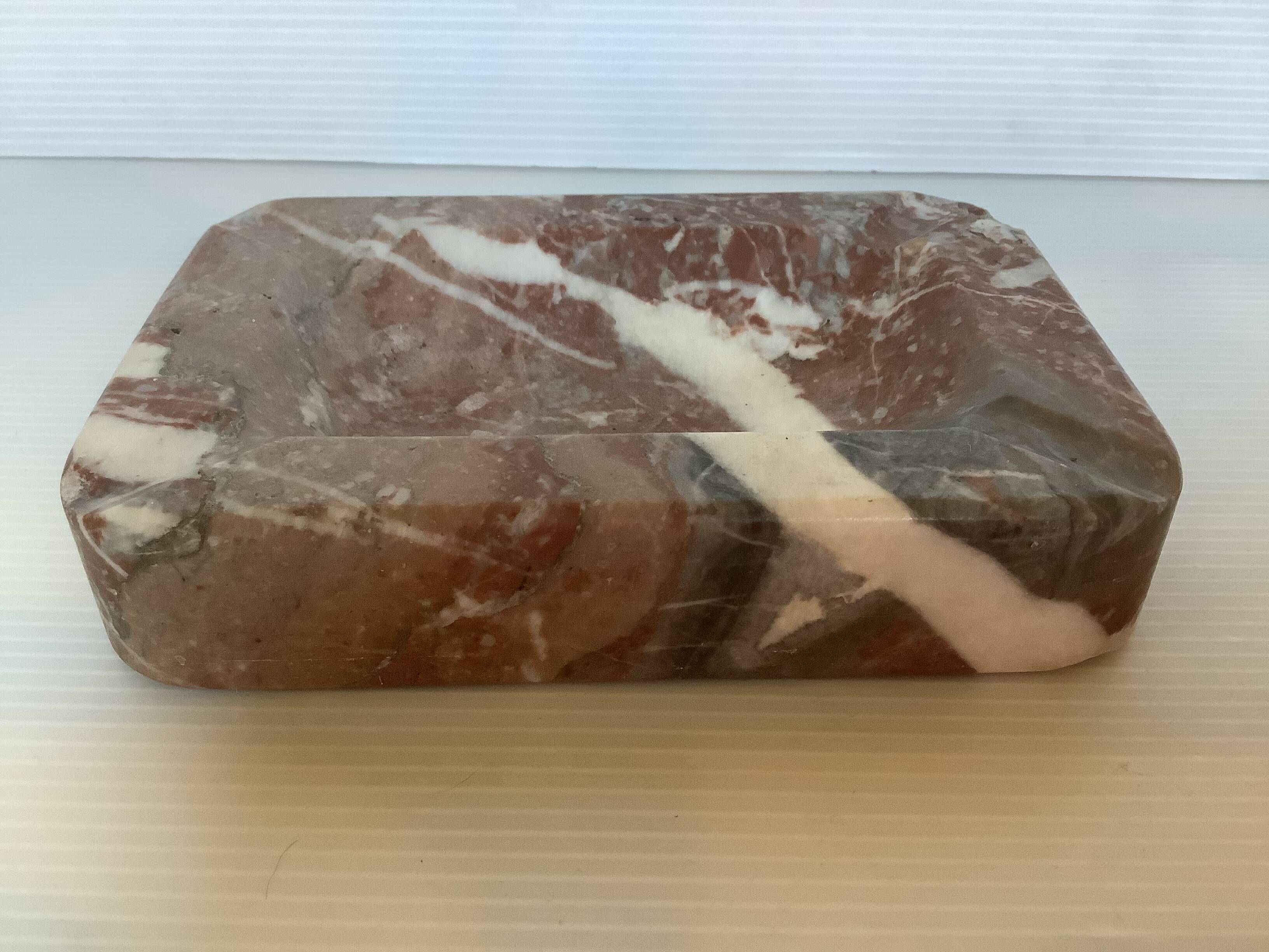 Empty marble ashtray pocket