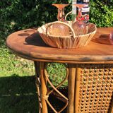 Rattan and cannage bar and 2 stools