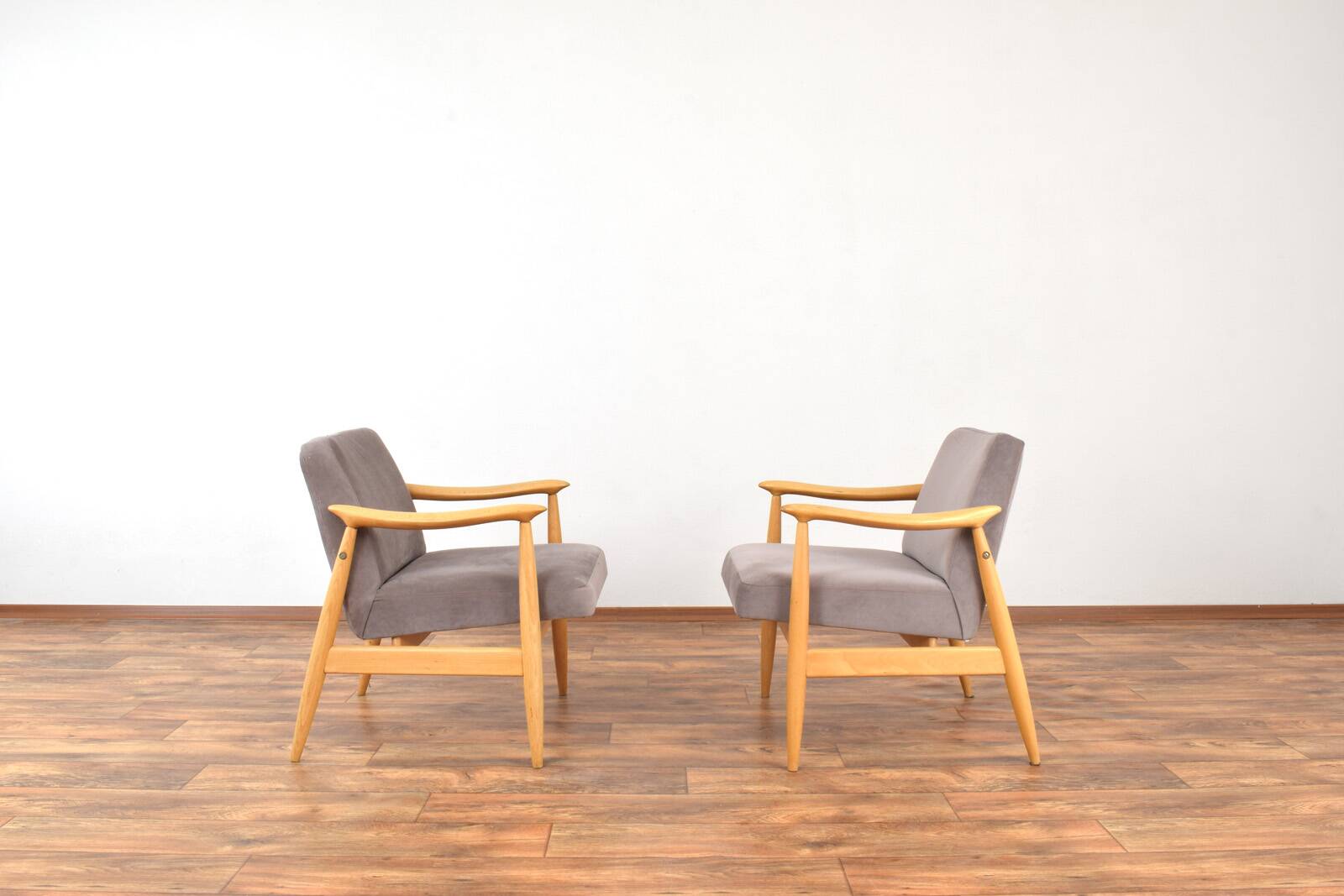 Mid-Century Polish Lounge Chairs by J. Kędziorek, 1960s. Set of 2.