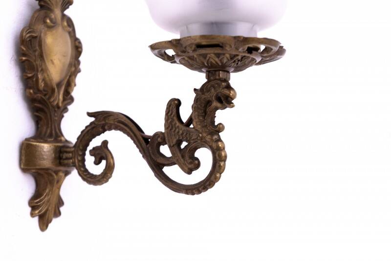 Paire d'appliques murales en laiton, début du XXe siècle, Pologne.