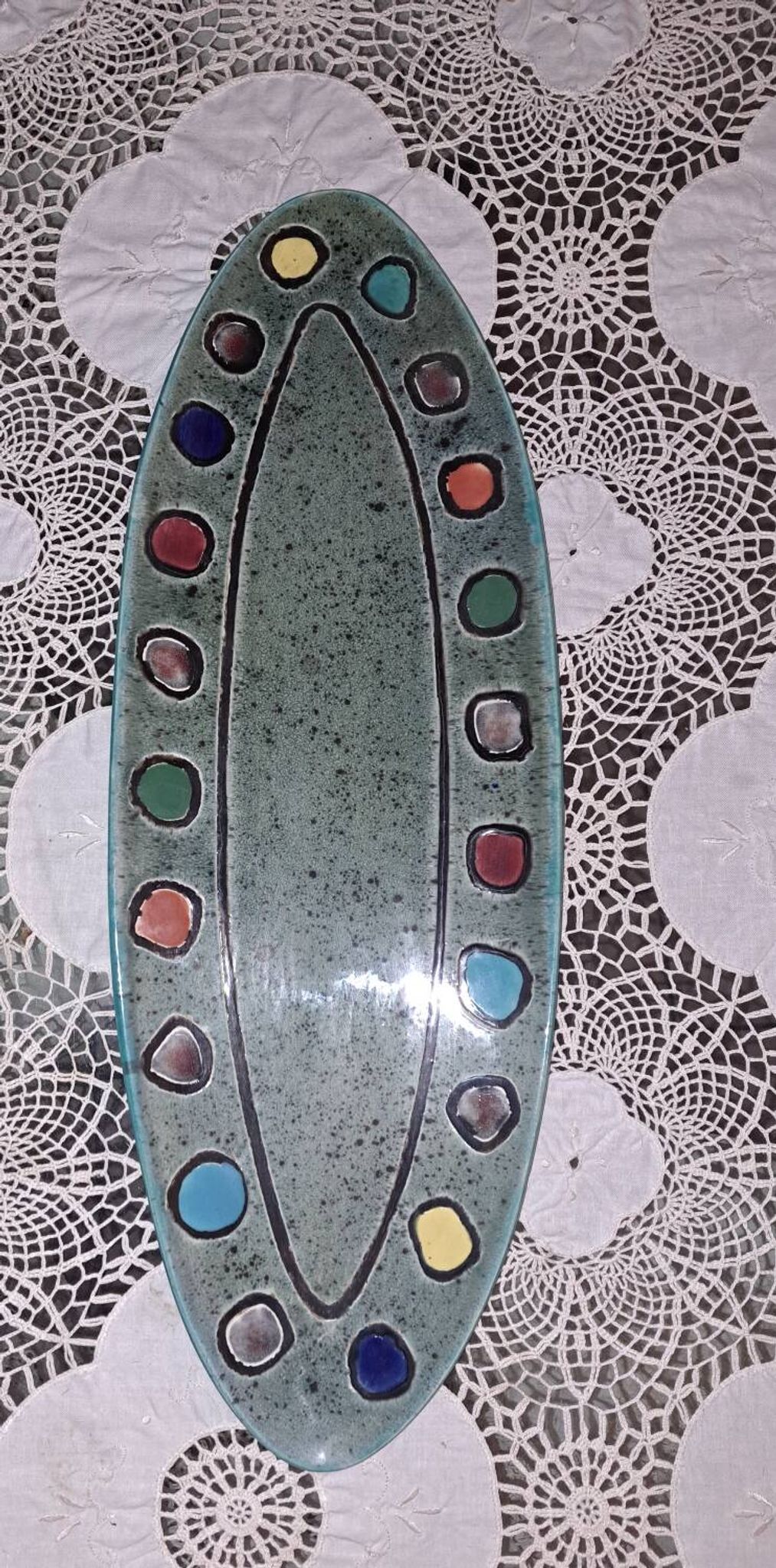 Plat décoratif en céramique. Adolf Burkart