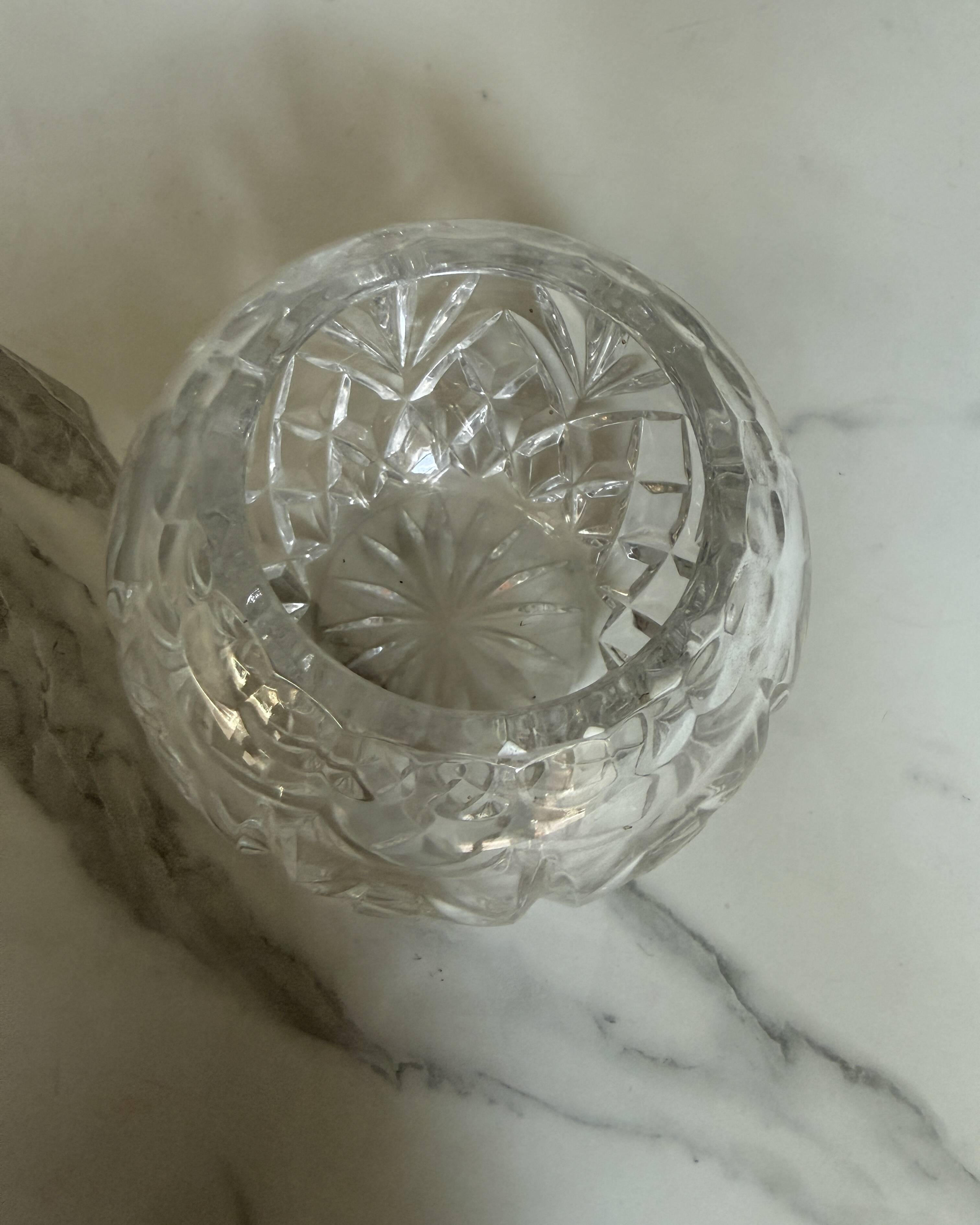 Round crystal vase