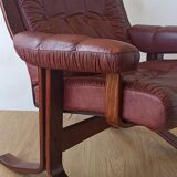 Scandinavian Mid-Century Modern Leather Easy Chair by Ekornes 1970s.