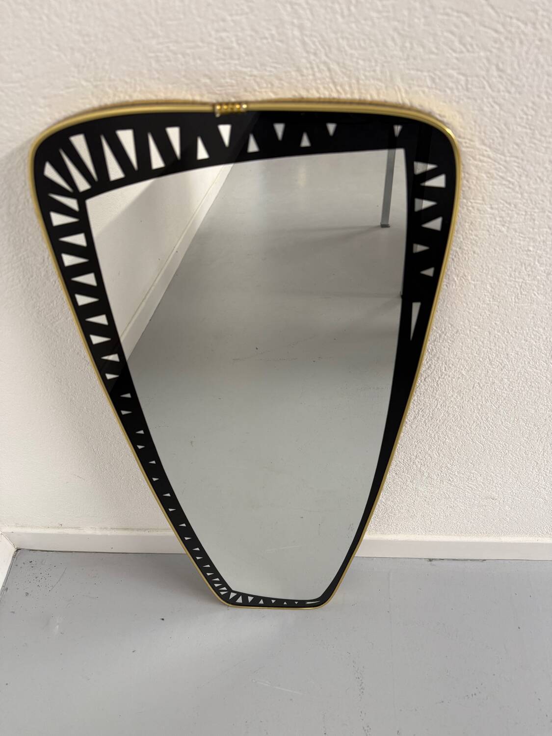 Antique asymmetrical mirror, Italian design by Dorian Tacchini, 1960s