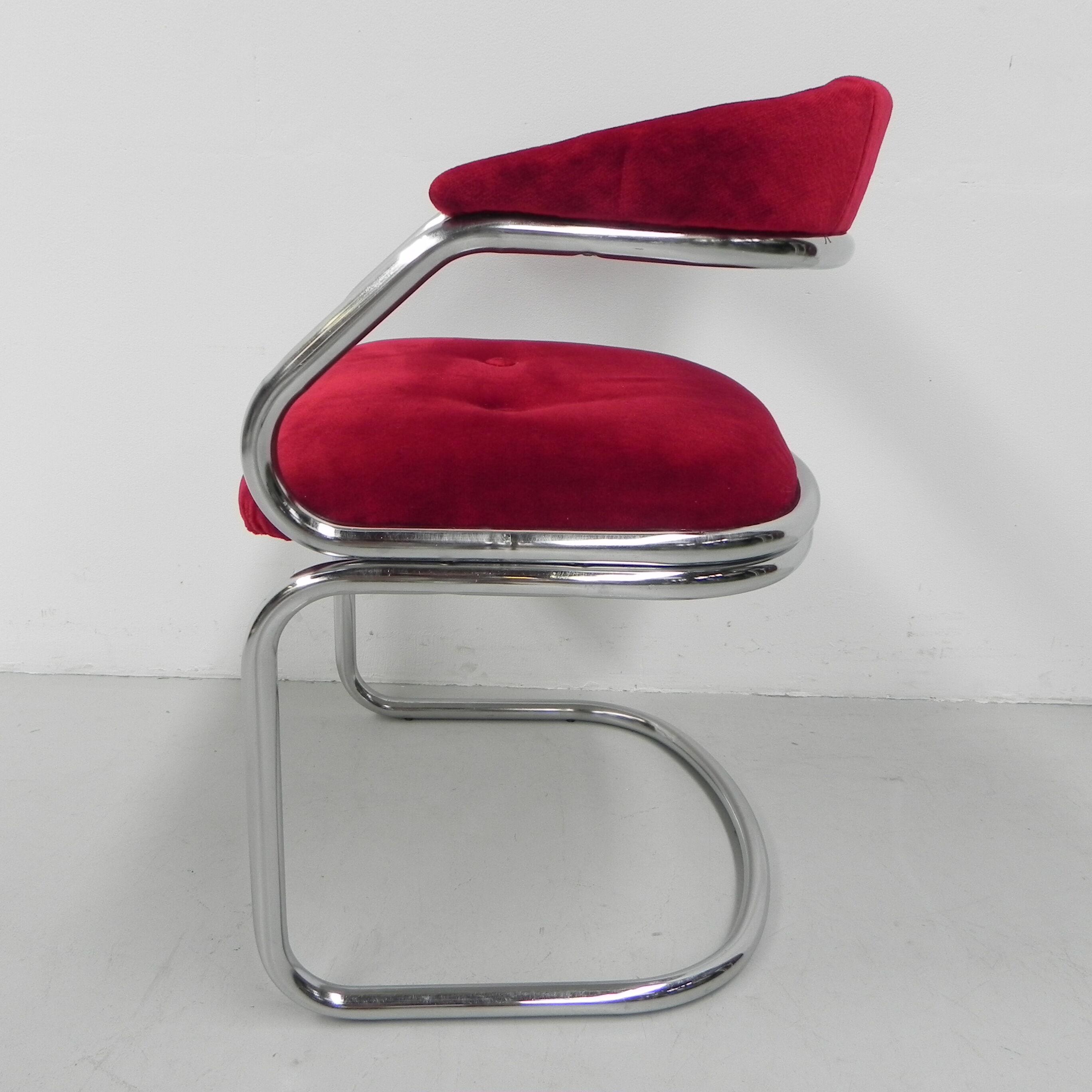 Set of 4 dining table chairs