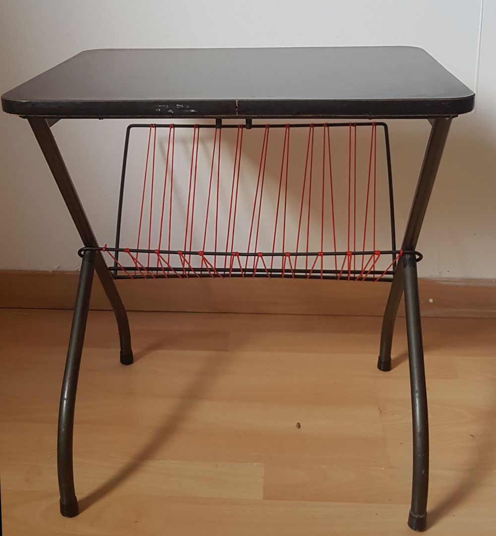 Magazine rack years 60/70