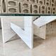 Table basse sculpturale en travertin avec plateau carré