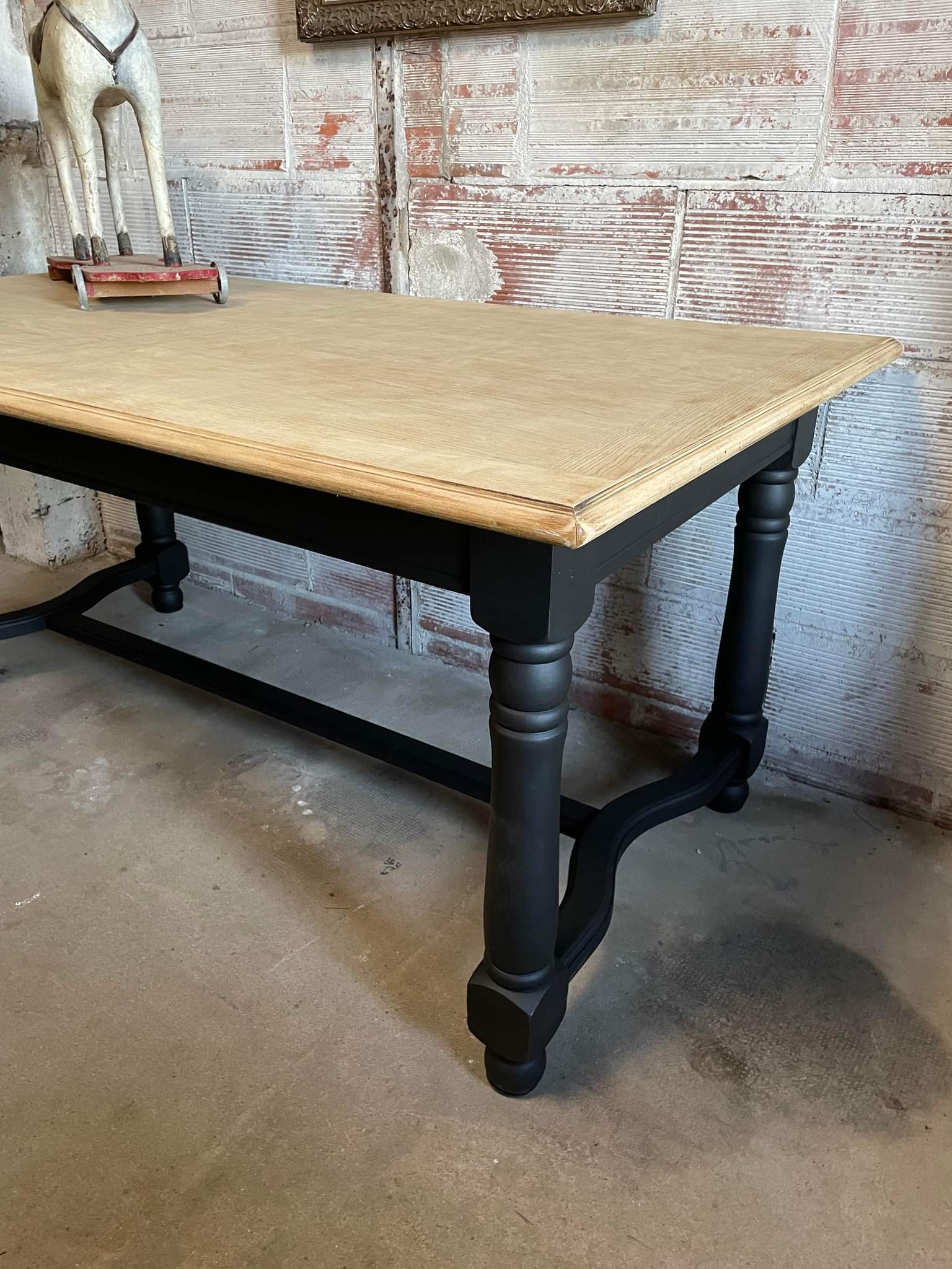 Farmhouse table