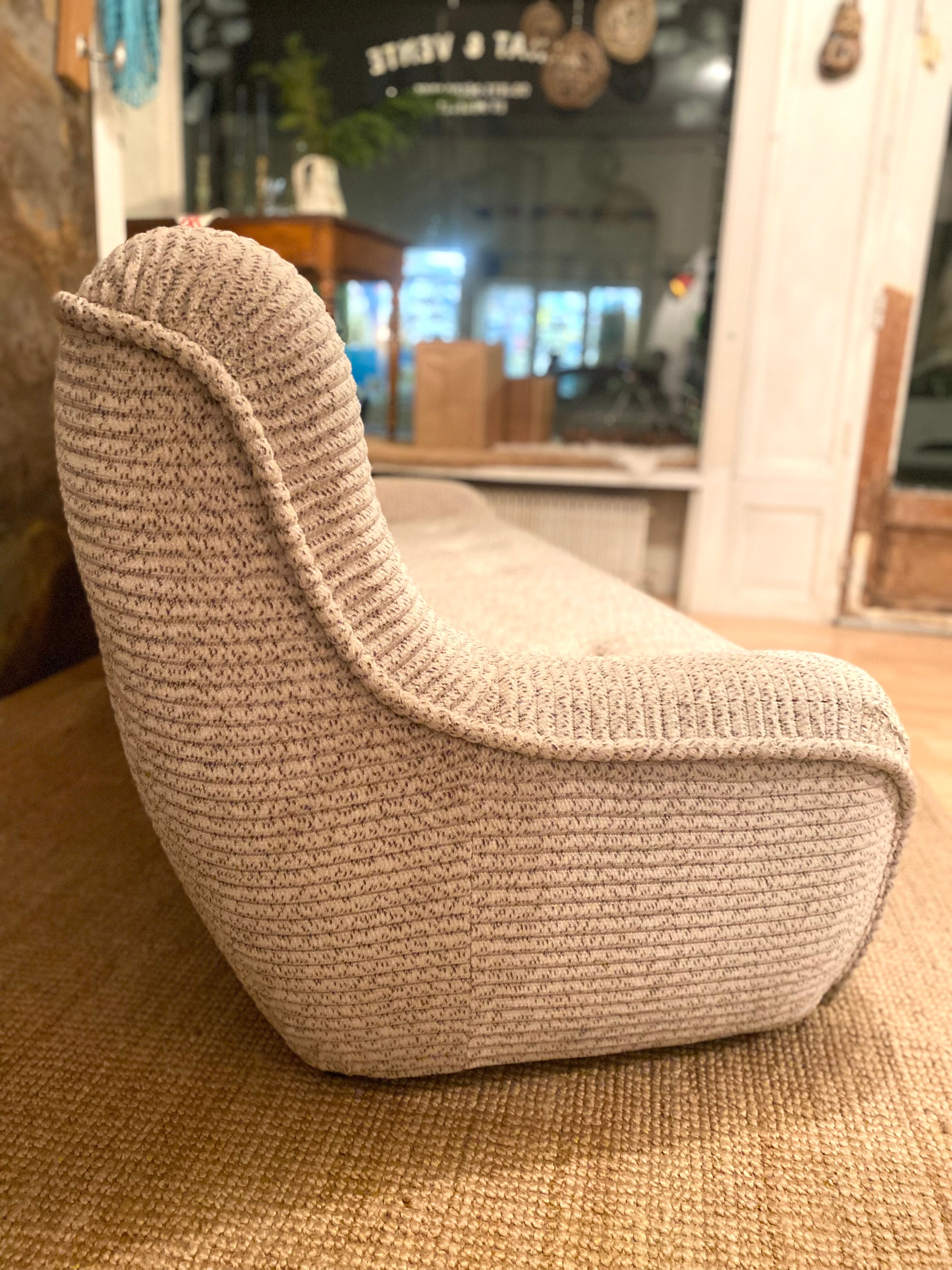 Sofa 70s Beige velvet