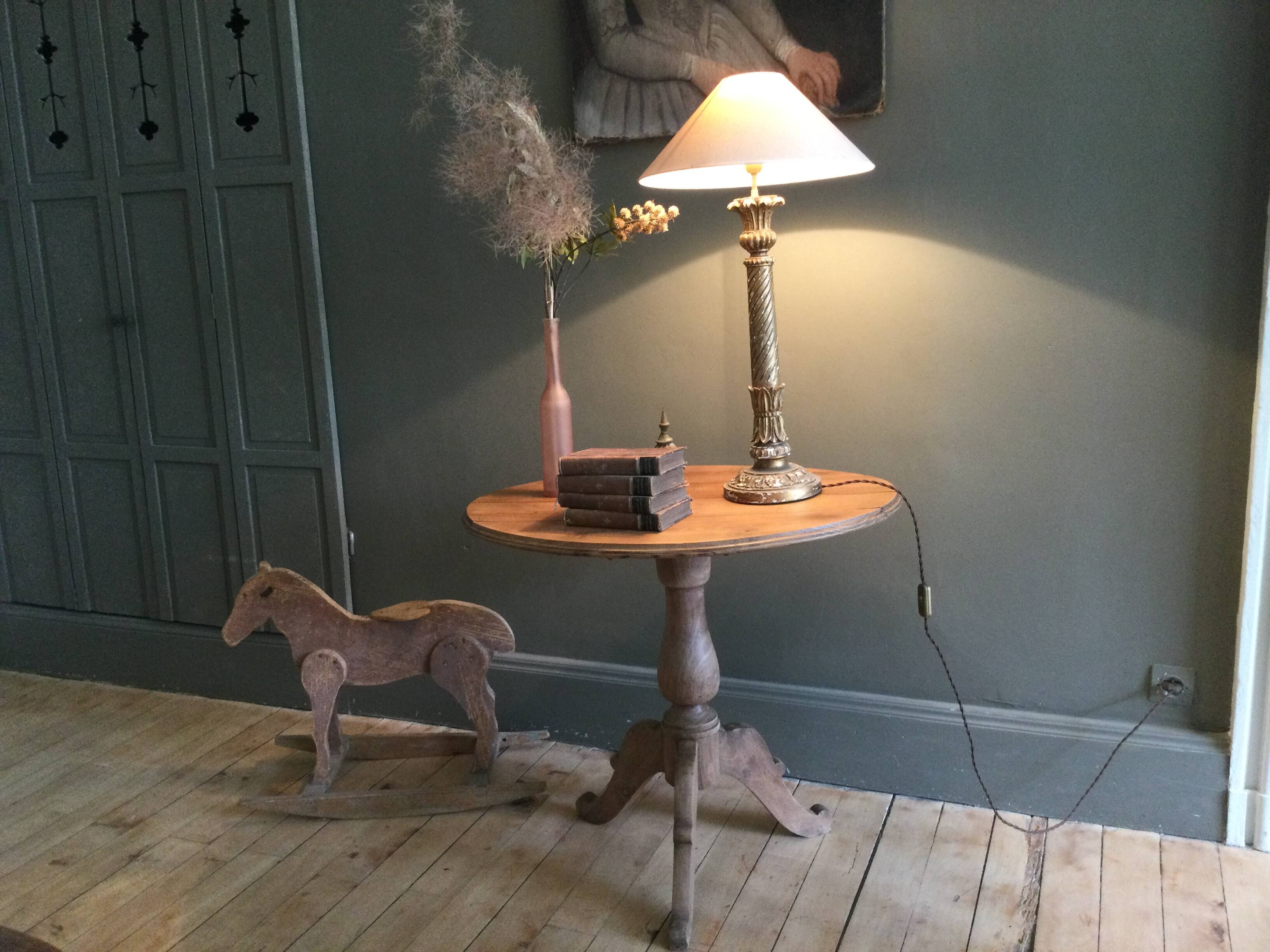 Antique wooden pedestal table