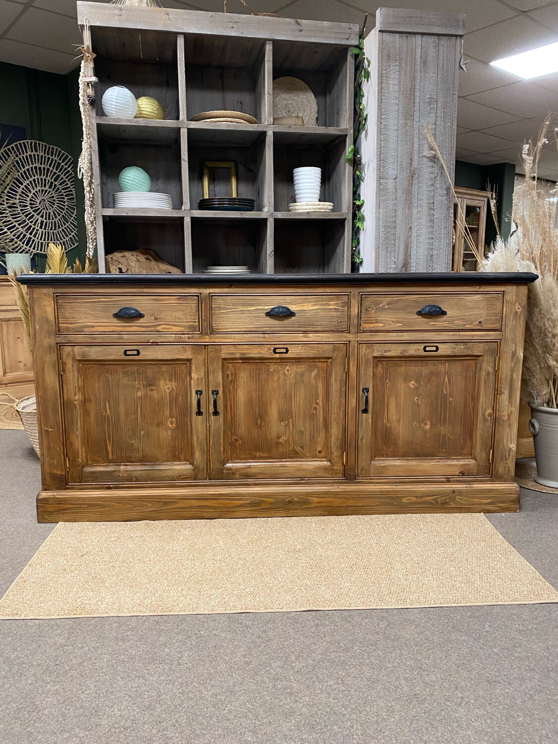 Bahut, meuble en bois