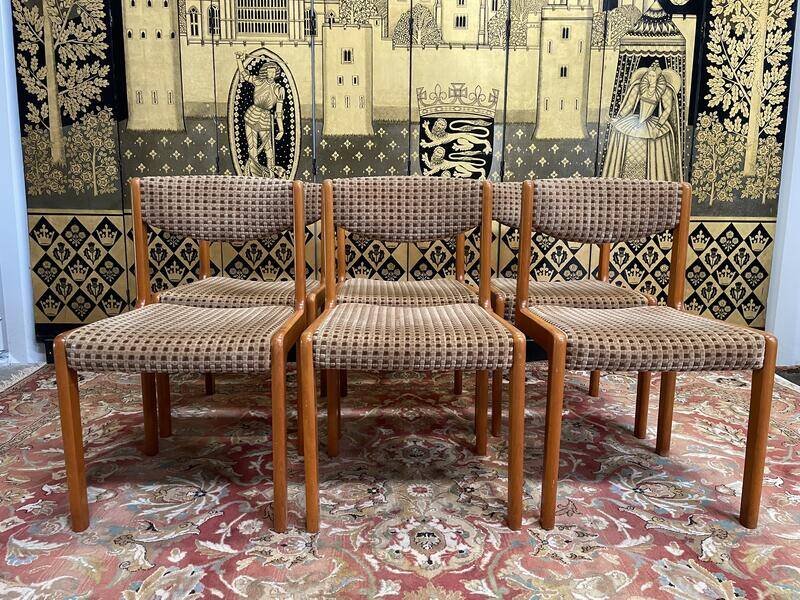 Set of 6 Baumann chairs 1970