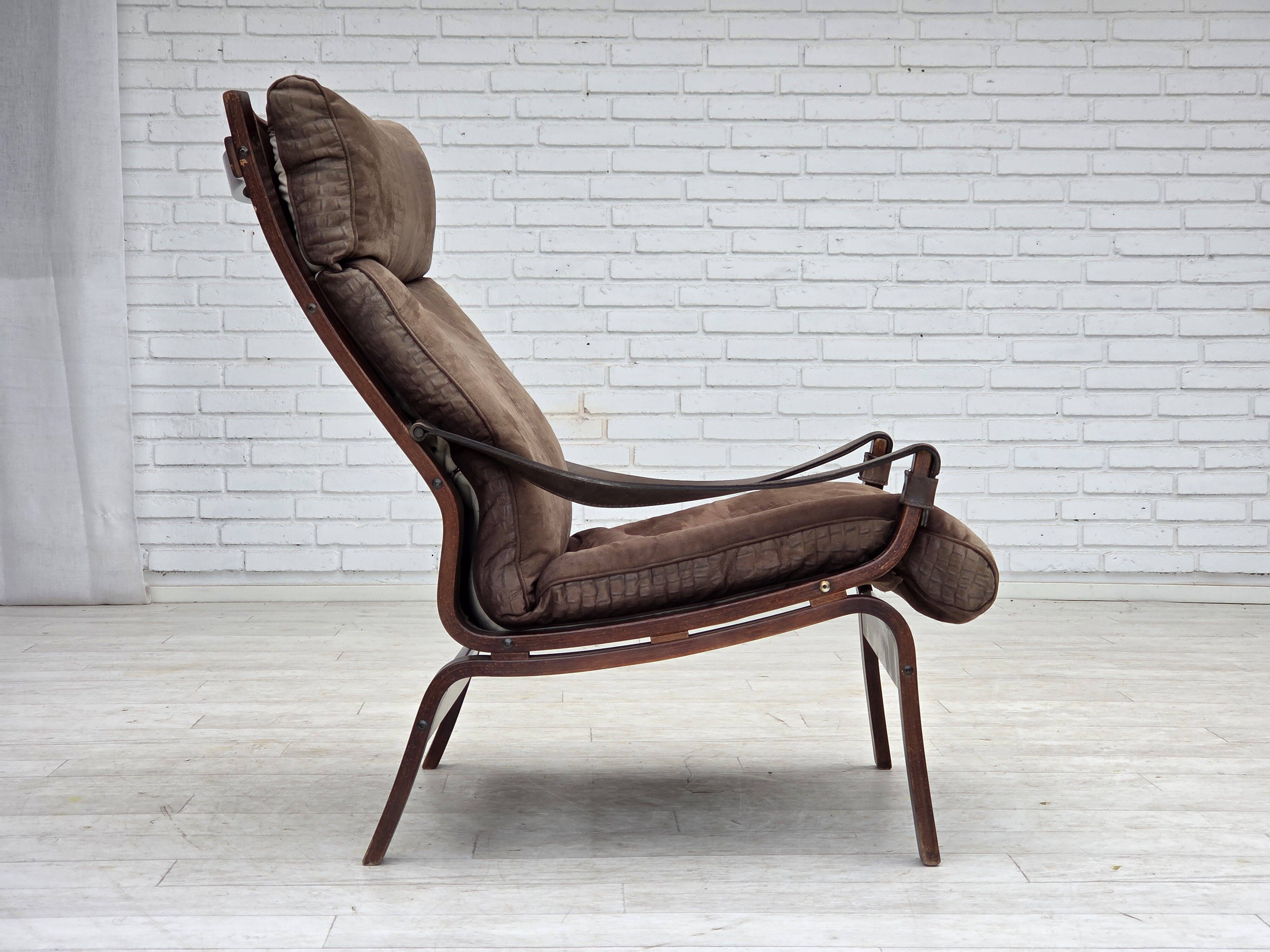 1970s, Scandinavian lounge chair, nubuck leather, canvas, beech wood.