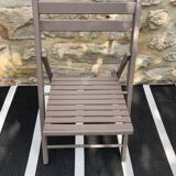 Children's folding chair