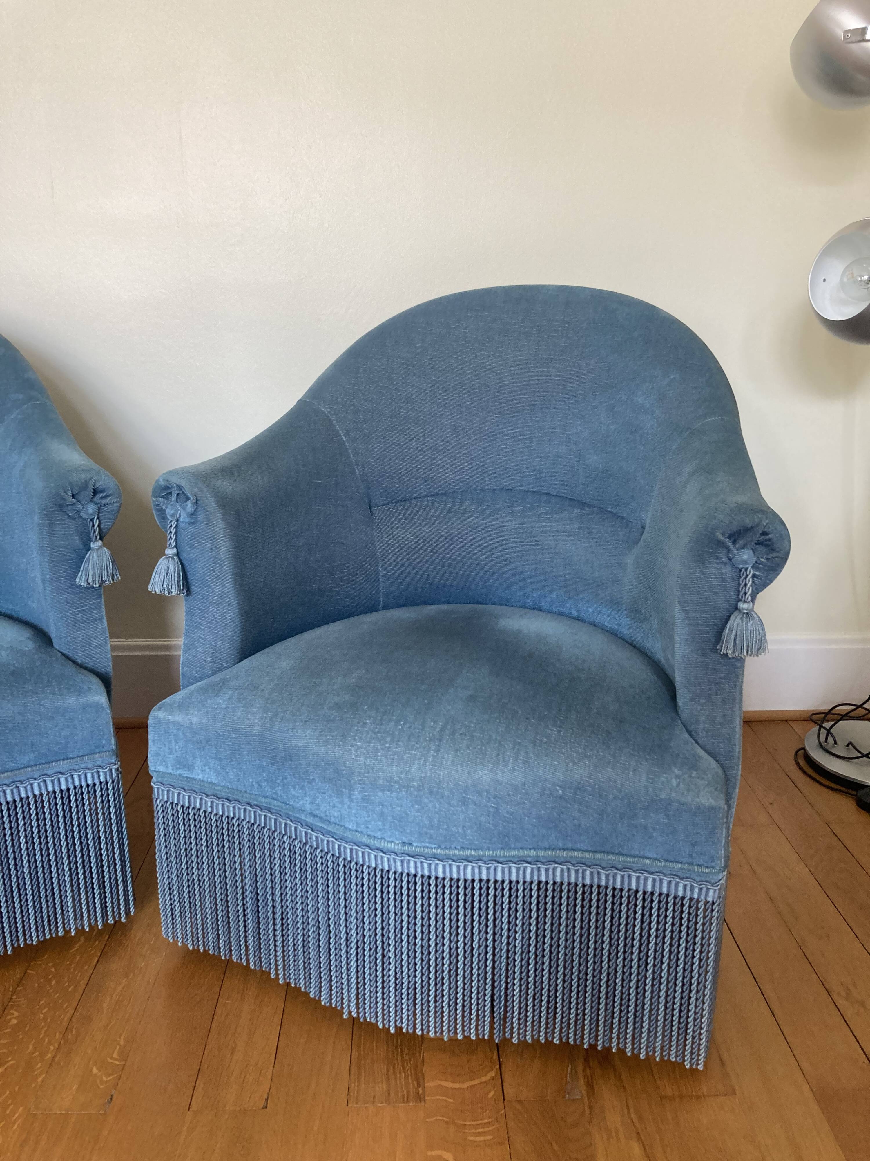 Pair of blue velvet toad armchairs from the 60s