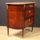 Petite commode française Napoléon III du XIXe siècle avec dessus en marbre