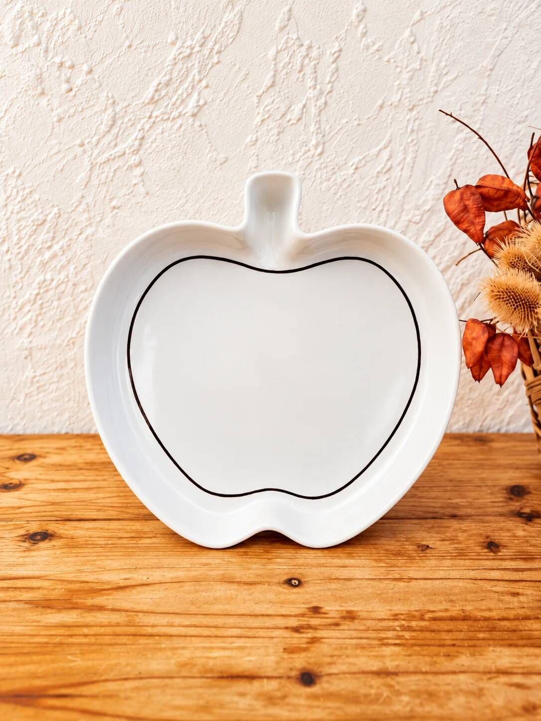 Vintage REVOL France oven dish in porcelain, apple shape.