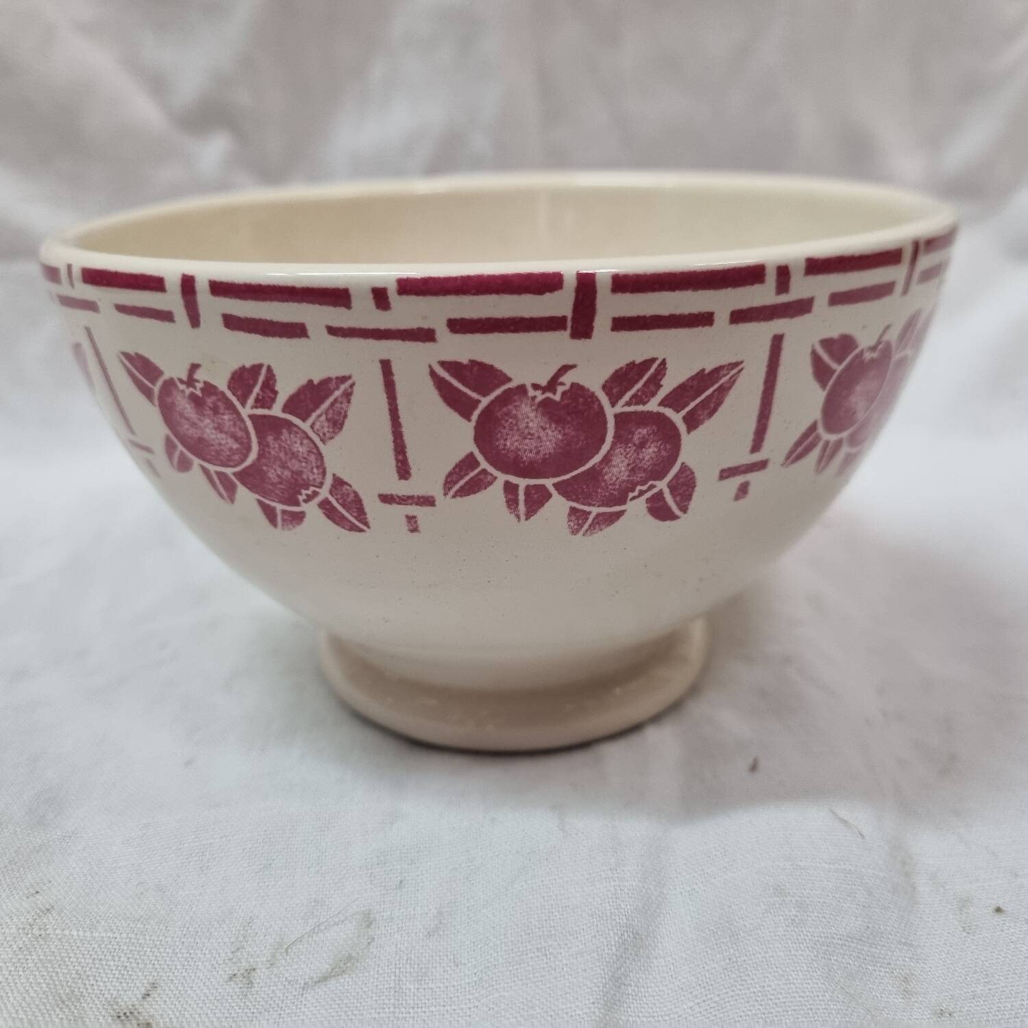 Earthenware breakfast bowl