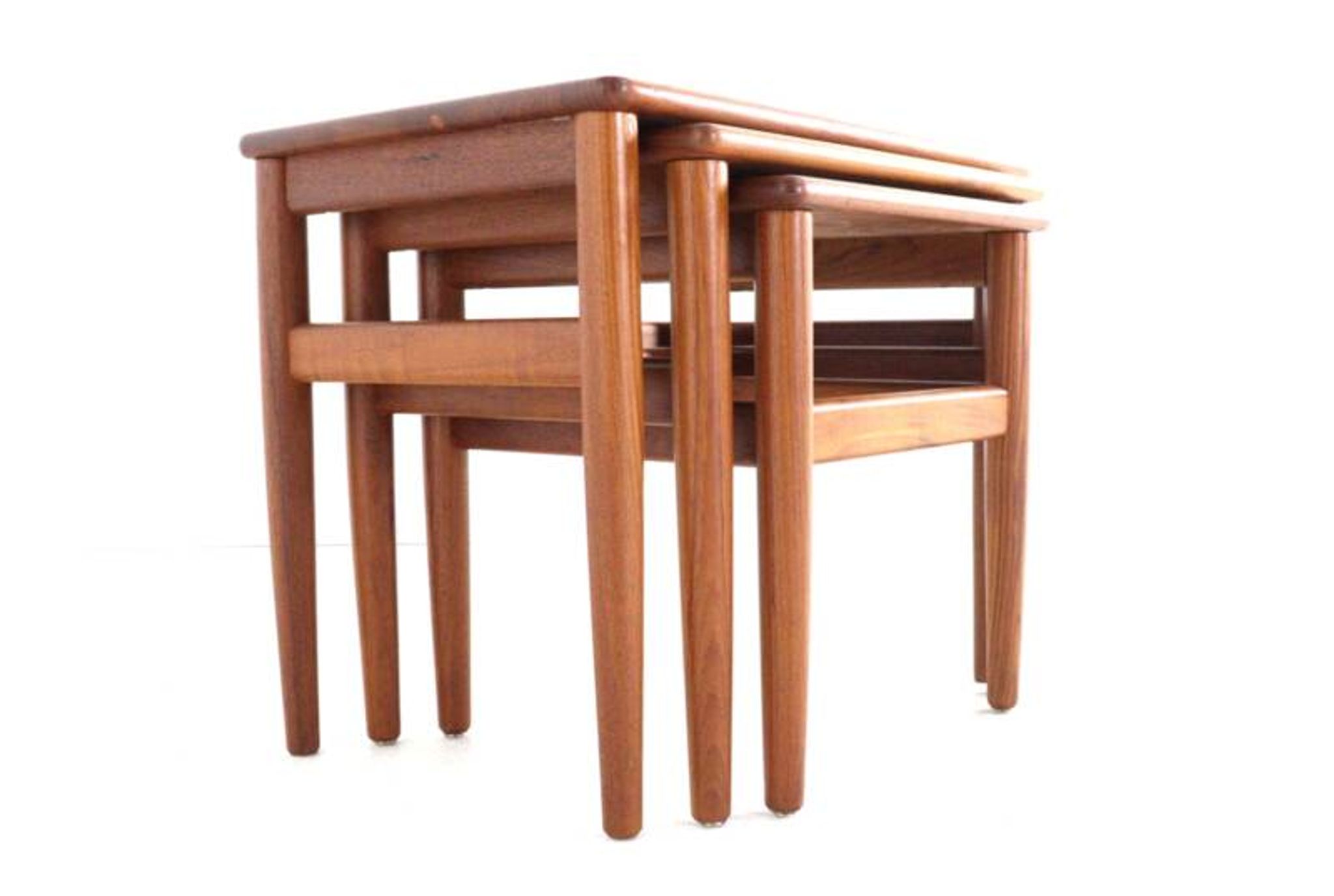 Set of 3 Danish Nesting Tables soldi teak - mid century modern design