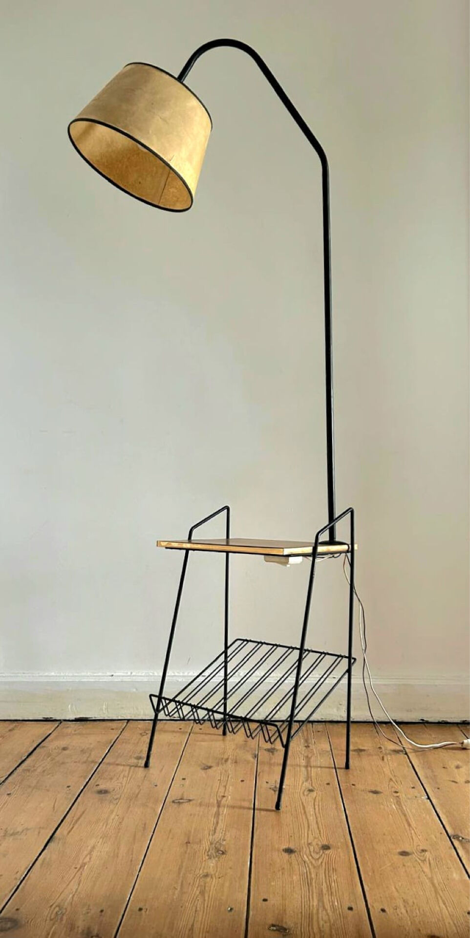 Magazine table with vintage floor lamp, antique side furniture, l