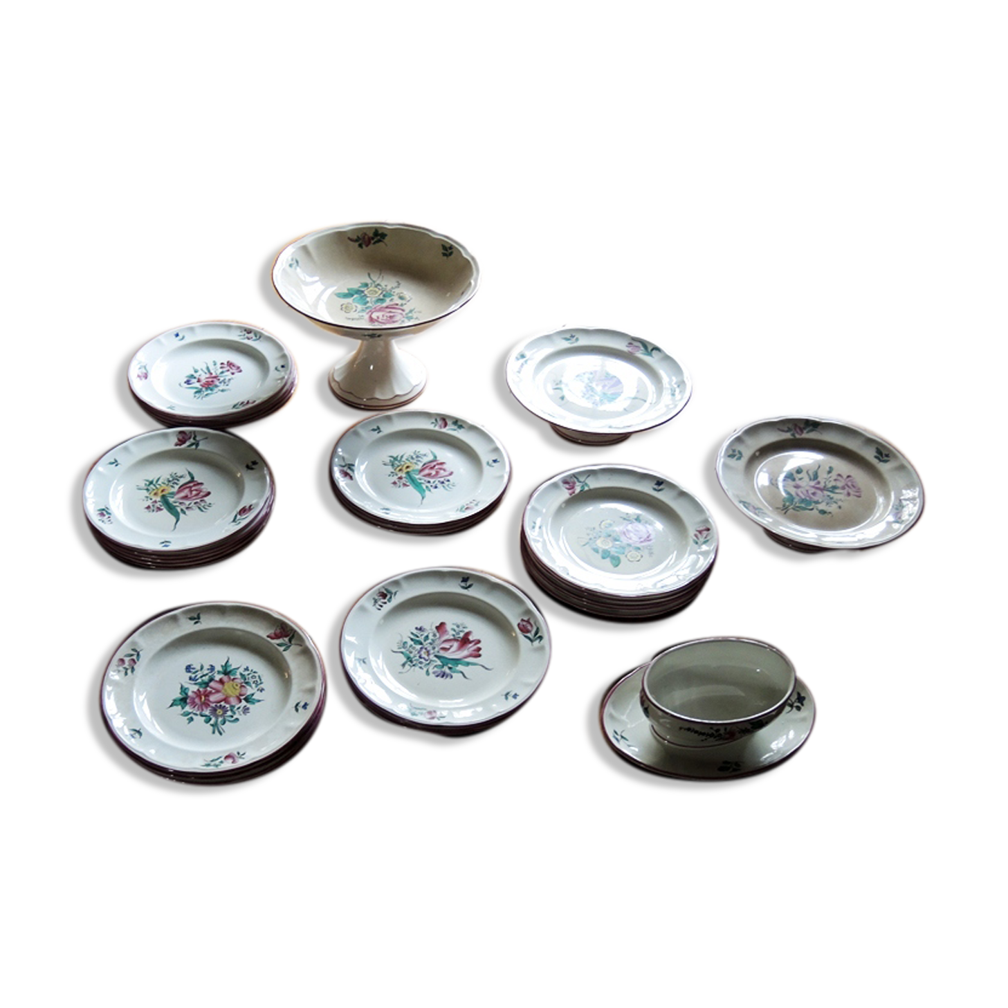 Former tableware service of the societe ceramique mastricht