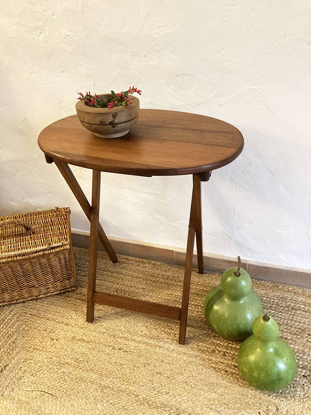 Solid wood oval folding side table