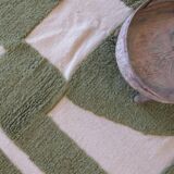 Contemporary Green Rug - 288 x 211 cm