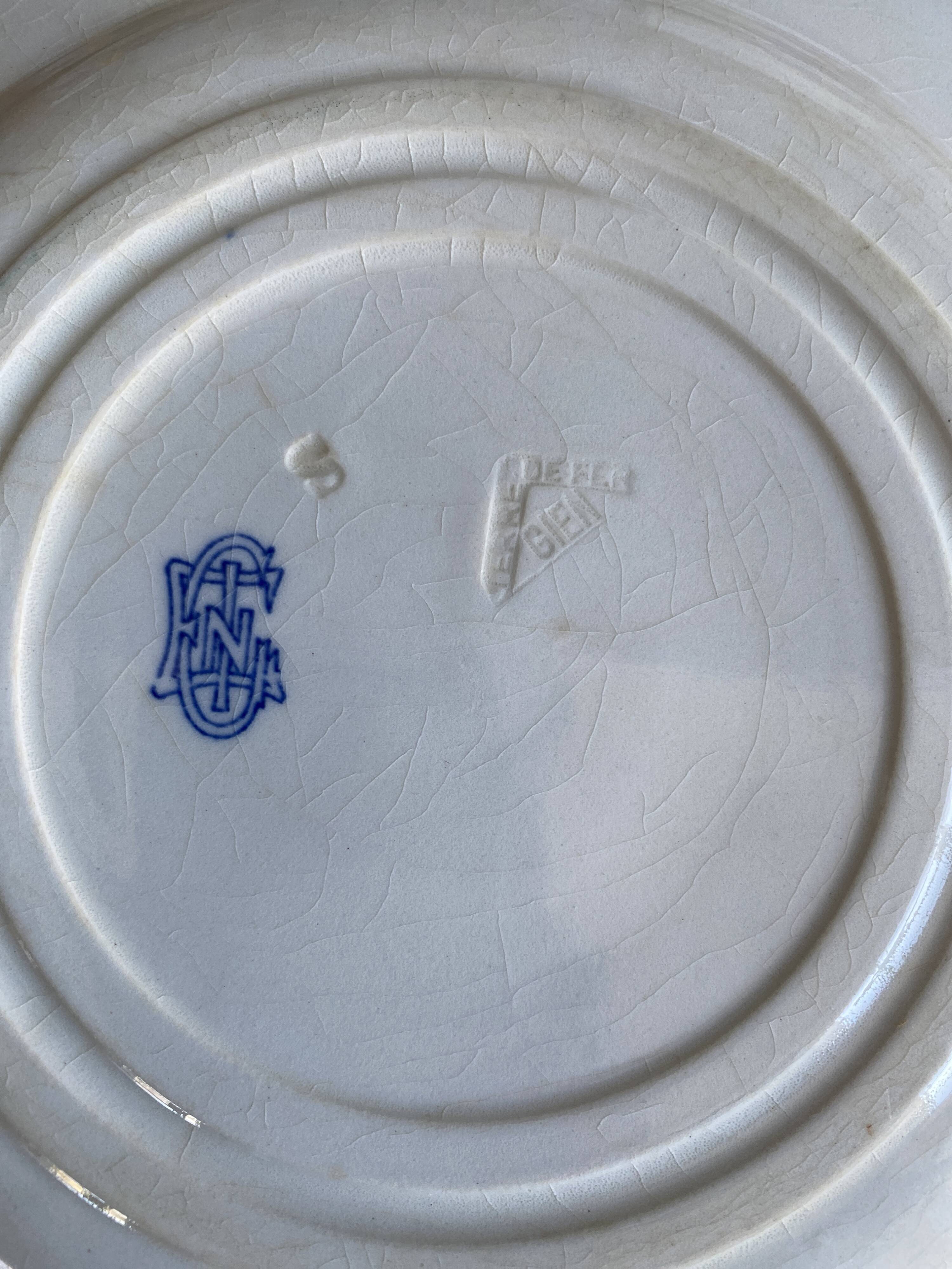 Set of 5 antique Gien plates – Fleur de Lys pattern – Ironstone