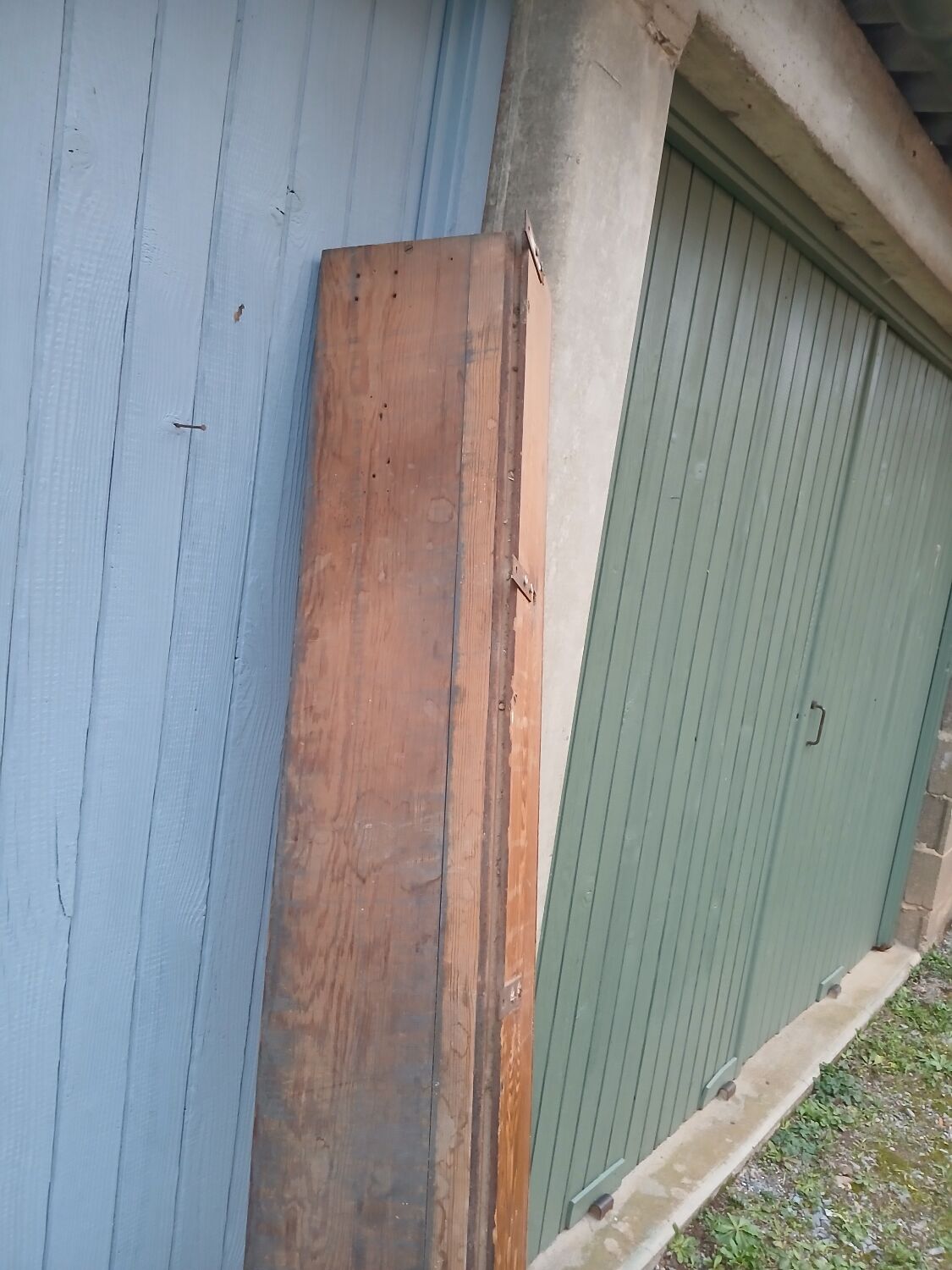 Very large antique wooden shelf/pot rack