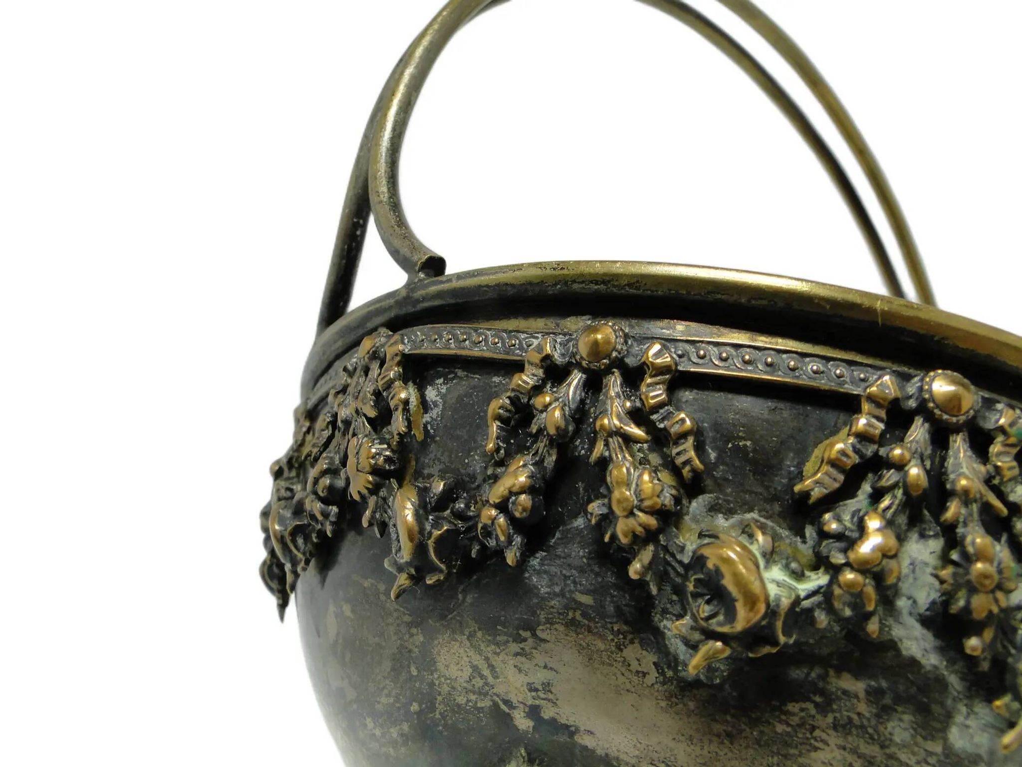 Baroque decorative bowl, brass, Germany, 1930s.