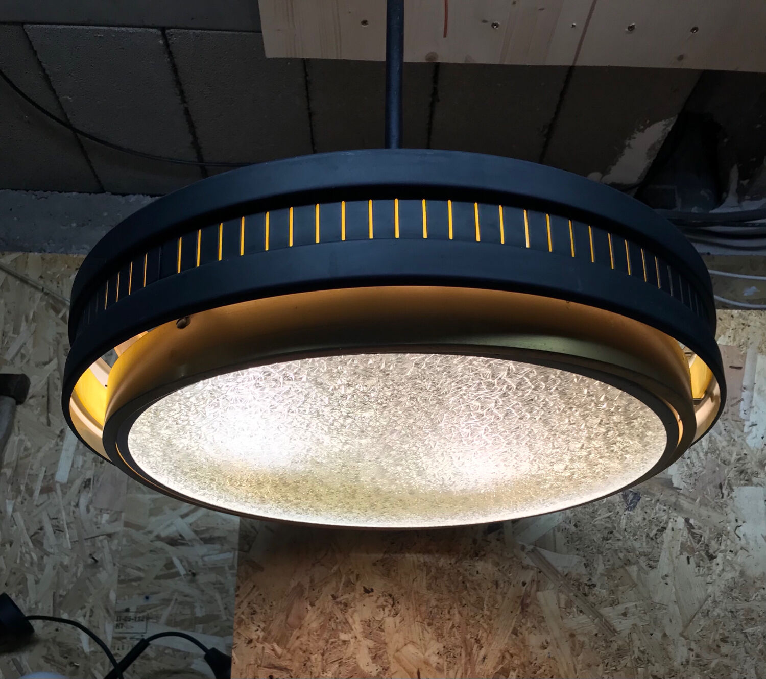 Vintage hanging lamp