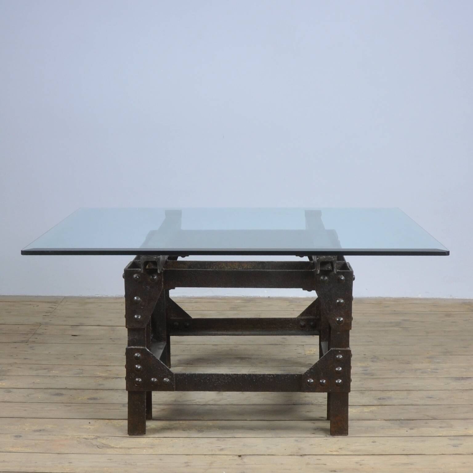 Coffee Table Of Cast Iron And Glass Top