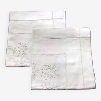 Anciennes paires de taies d'oreillers en coton 76.5 x 78.5 cm