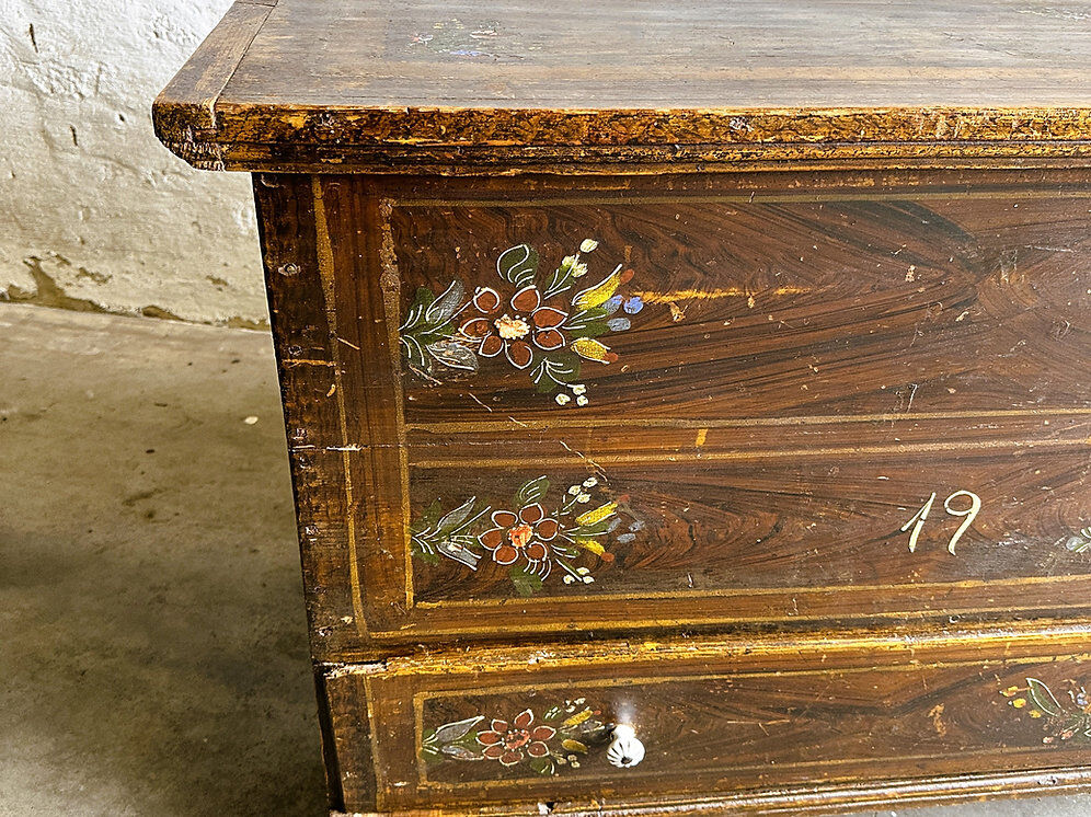 Antique 1903 French wedding chest trunk coffer, 1903 France.