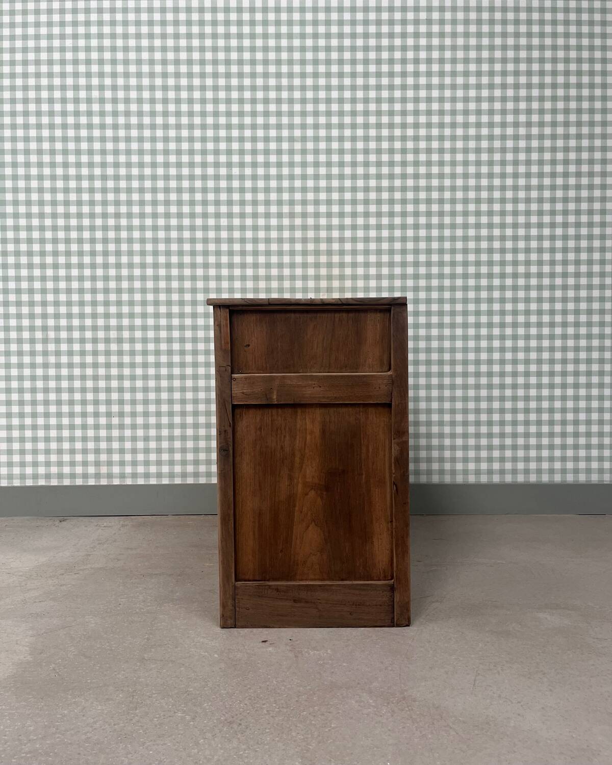 Small walnut sideboard (renovated)