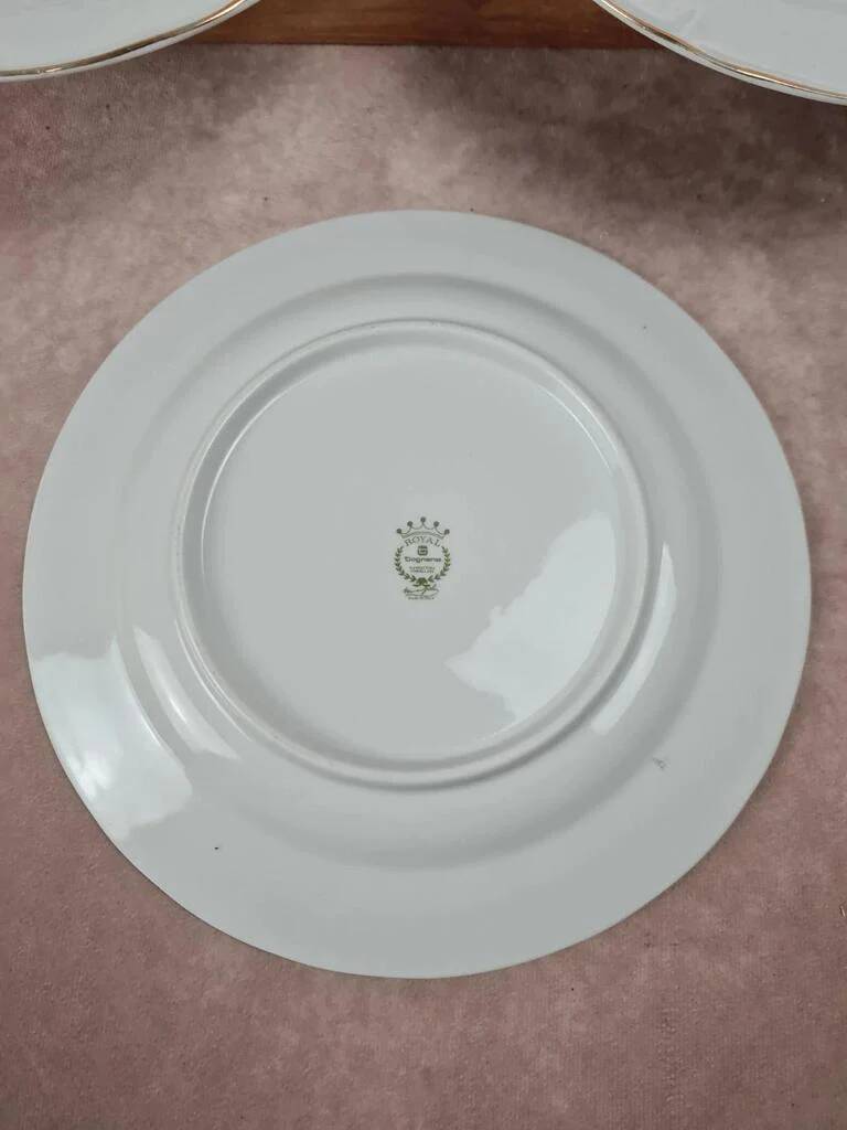 Set of 6 porcelain plates Tognana – antique rose pattern & gold rim