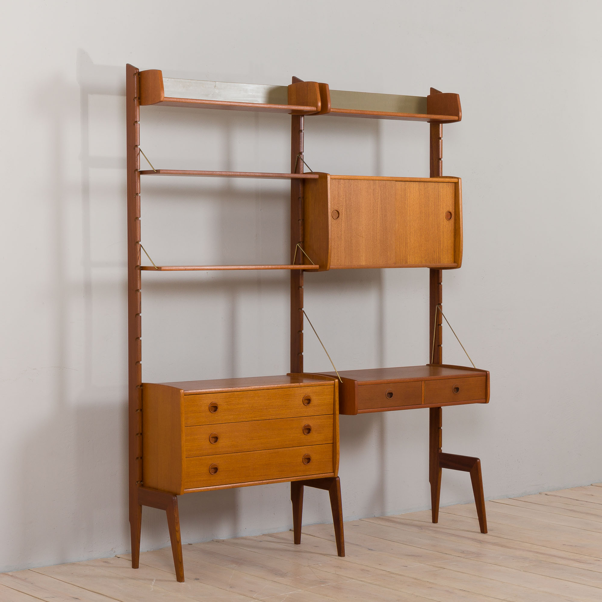 Scandinavian modern freestanding bookcase Ergo by John Texemon, Norway, 1960s.