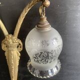 Art Deco double wall light in brass and glass tulips 1930