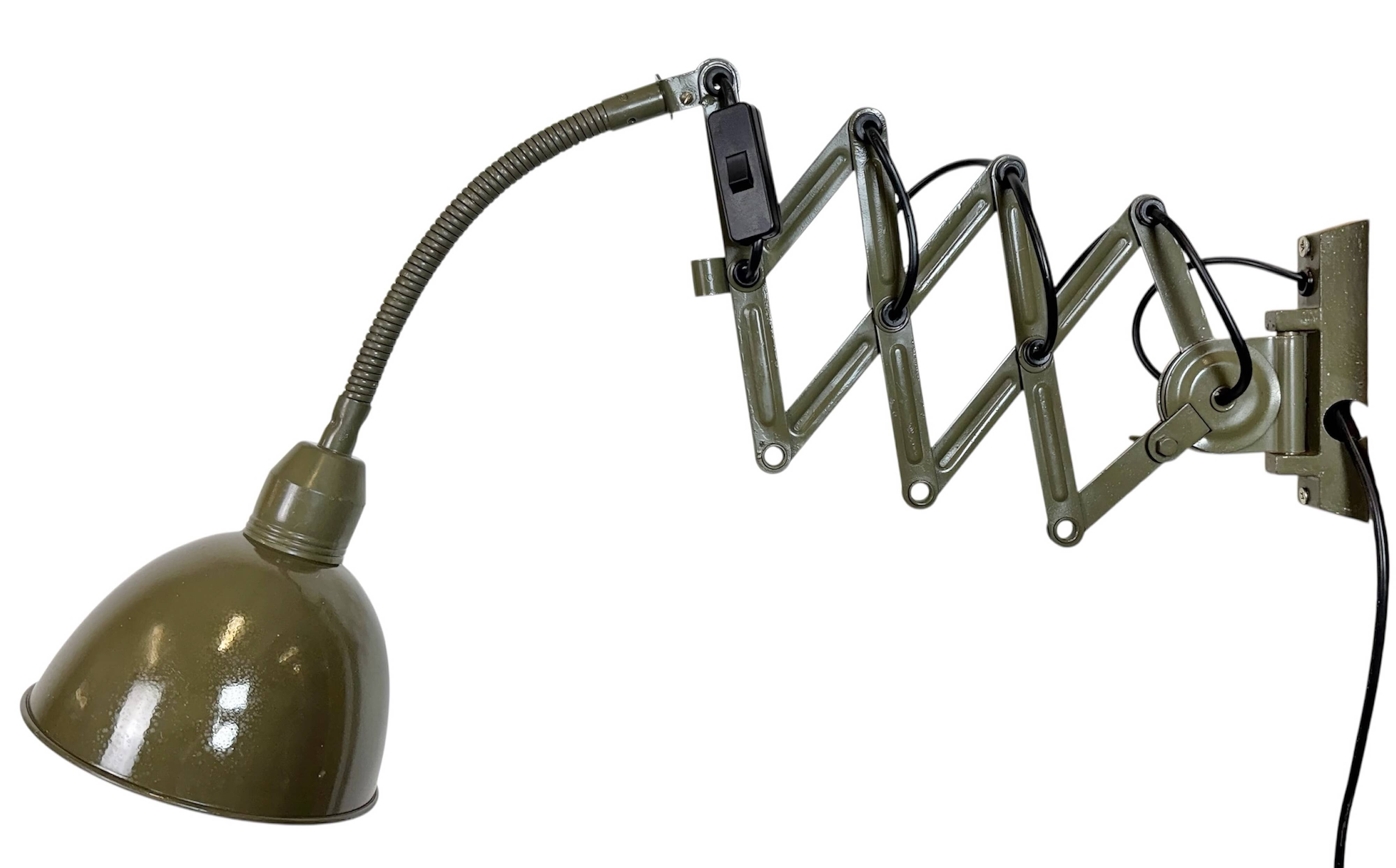 Green Industrial Military Gooseneck Scissor Wall Lamp from Elektroinstala,