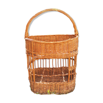 Wicker bottle basket