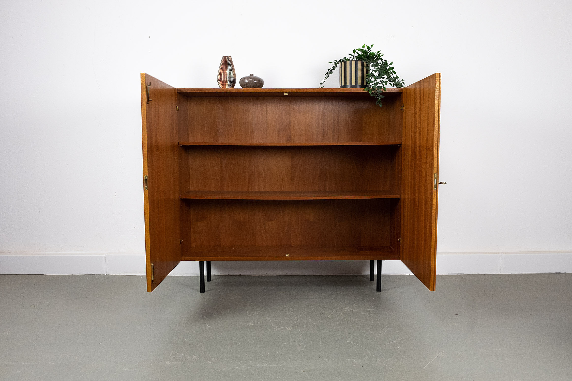 Minimalistic Teak Sideboard from Oldenburger Möbelwerkstätten / Idee Möbel, 1960s