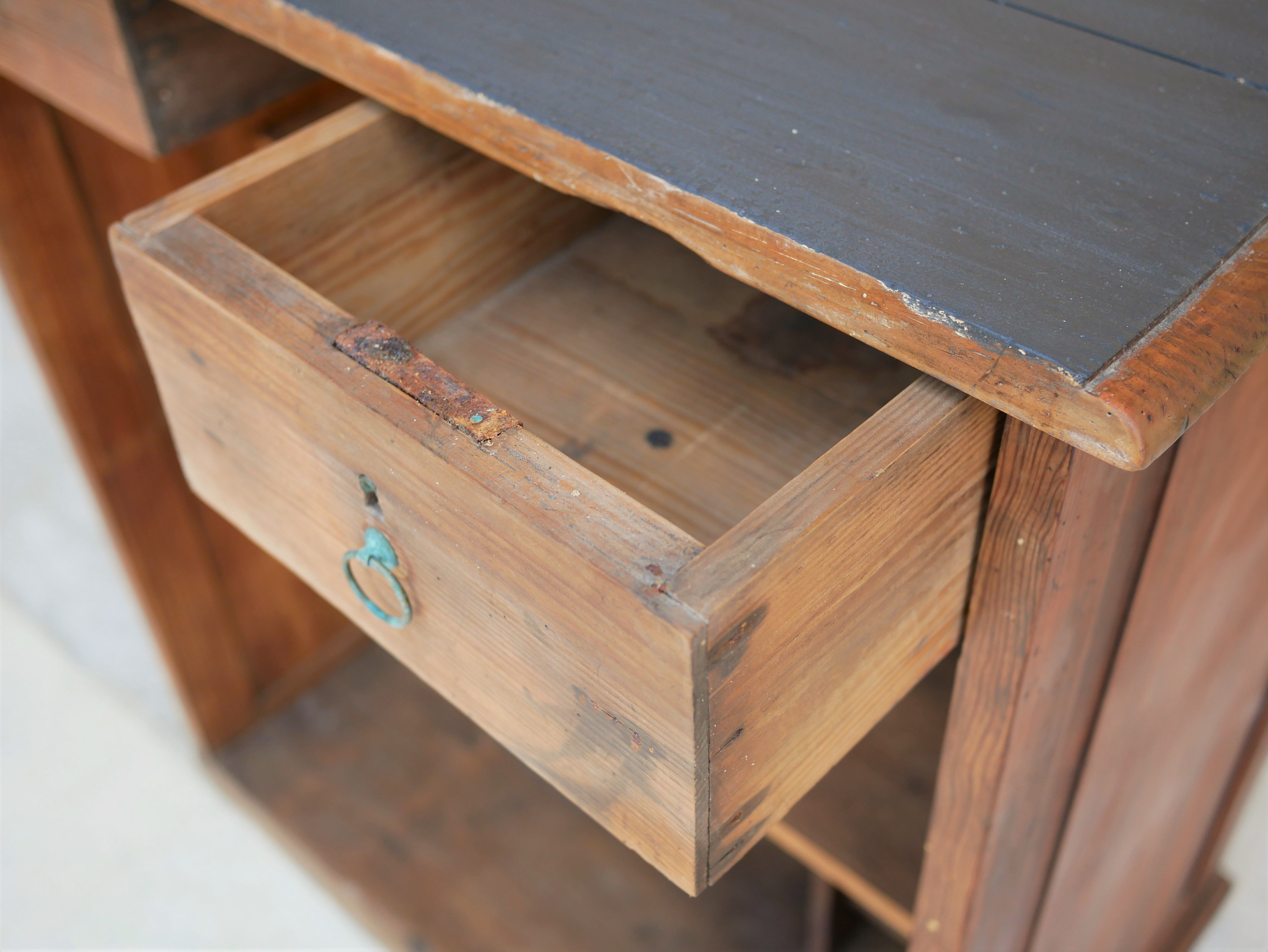 Meuble comptoir en bois