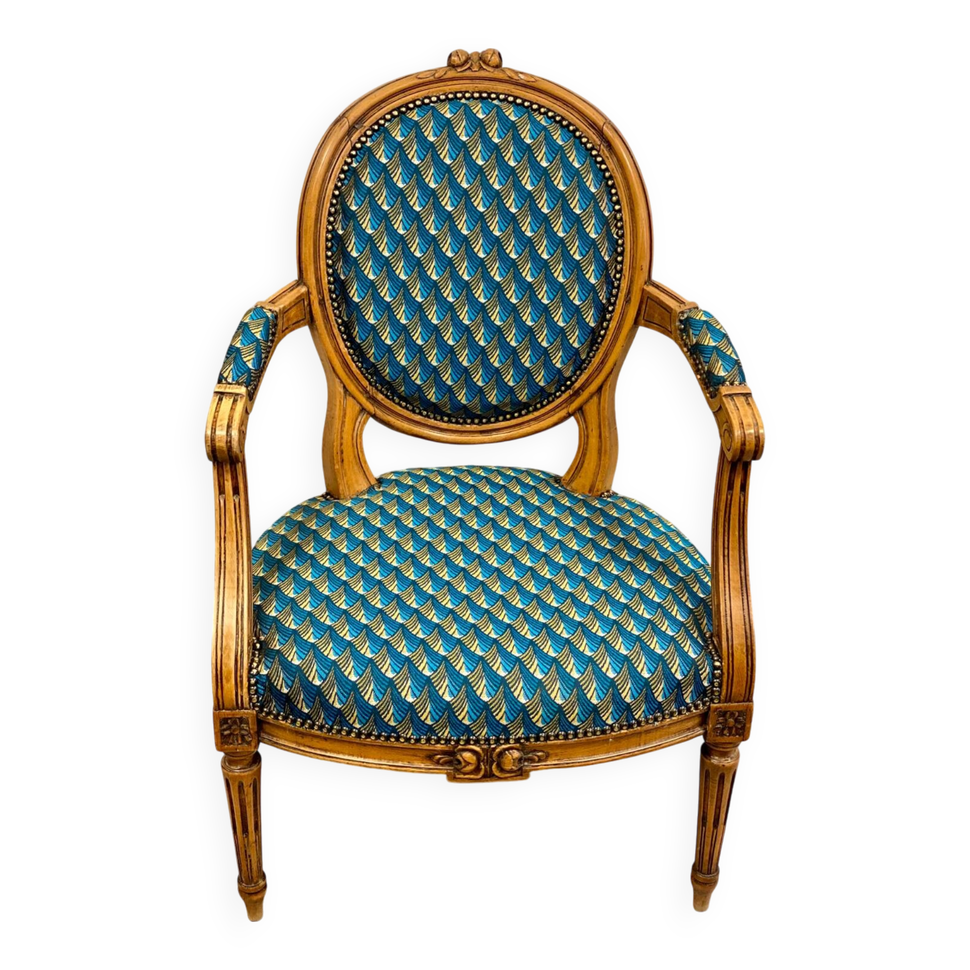 Medallion armchair