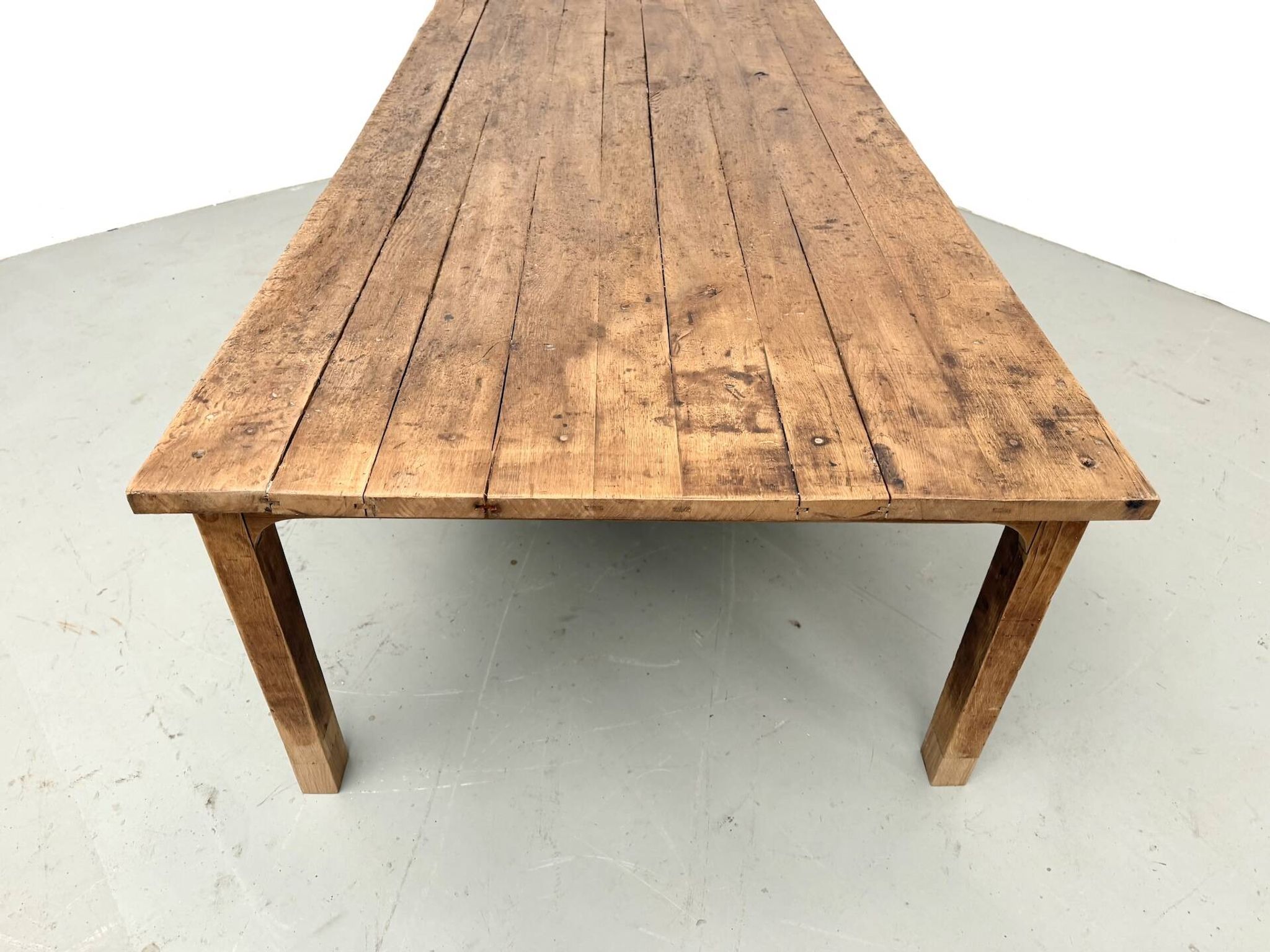 Brutalist farmhouse table in solid oak from the 1950s.