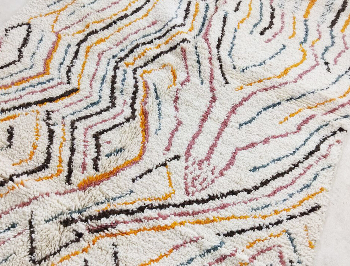 Moroccan berber carpet 273x154cm